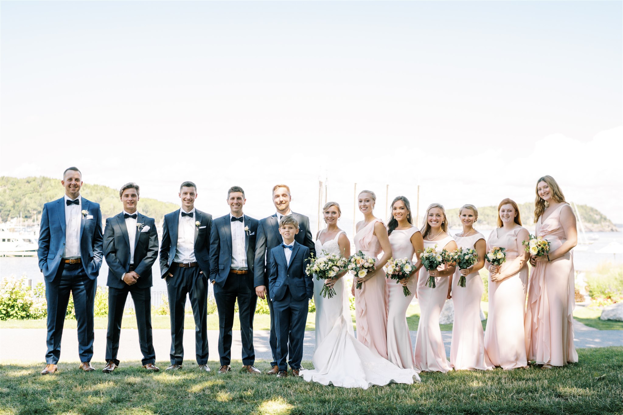 Group photo of a wedding party at the Bar Harbor Inn